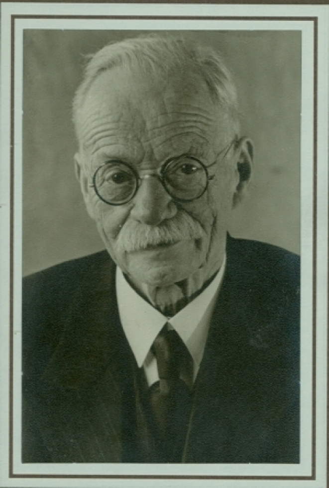 Um 1900 übernimmt Max Gugelberger das Geschäft vom Vater / Schmidts Märkte / Südschwarzwald