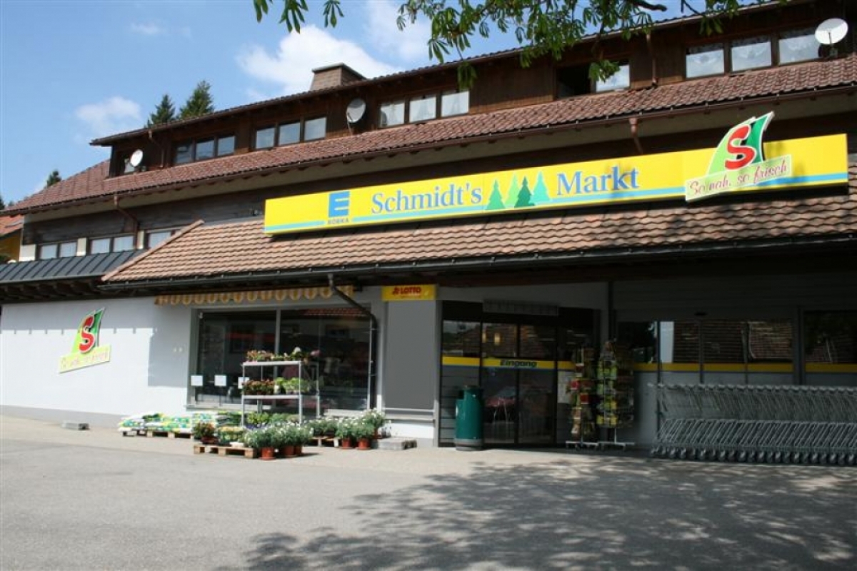 Umgestaltung zum S-Markt in Herrischried 2009 / Schmidts Märkte / Südschwarzwald